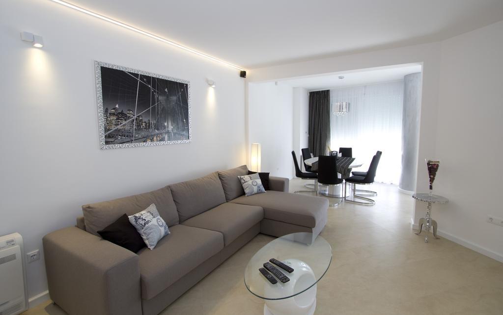 Luxury Apartment Split Exterior photo